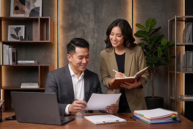 5 Reasons Singapore Business Owners Outsource Accounting Instead of Hiring In-House